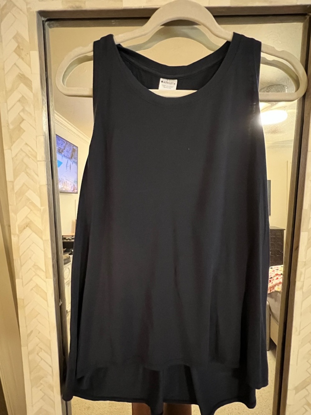 Athleta Move With Ease Tank. Navy. XL